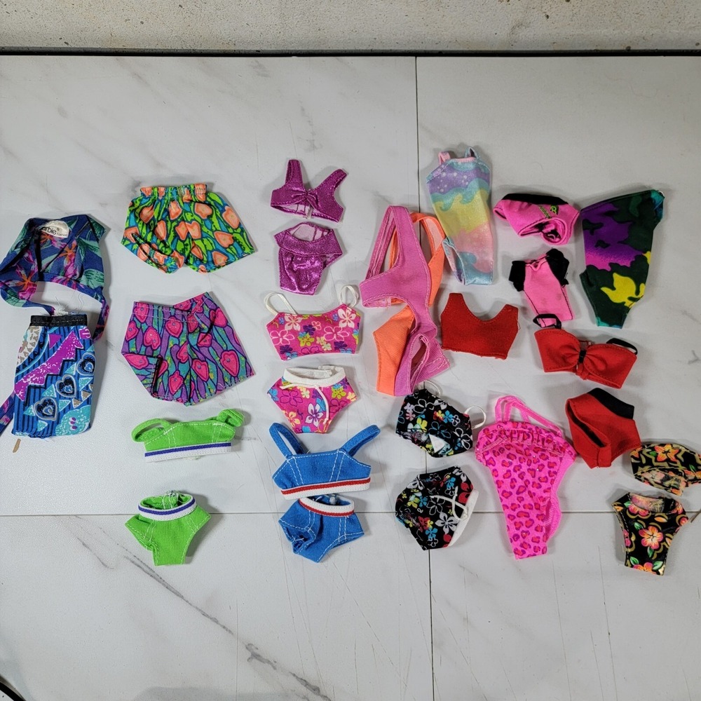 LOT OF VINTAGE SWIMSUITS: BARBIE  FRANCIE CHRISTIE STACY PJ MORE‎ Ken